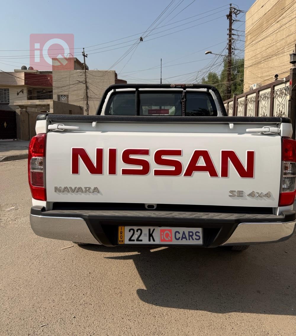 نيسان نافارا